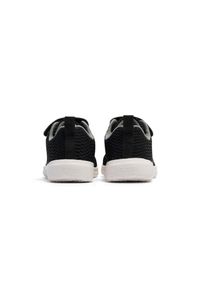 Sneakersy dla dzieci Hummel Actus Ml Recycled. Okazja: na uczelnię. Kolor: wielokolorowy, szary, brązowy. Materiał: syntetyk, nubuk, materiał. Sport: joga i pilates