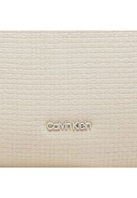 Calvin Klein Torebka K60K612334 Beżowy. Kolor: beżowy. Materiał: skórzane