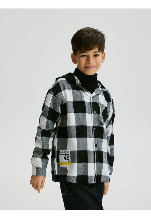 Reserved - Koszula oversize w kratę - czarny. Kolor: czarny. Materiał: tkanina, bawełna