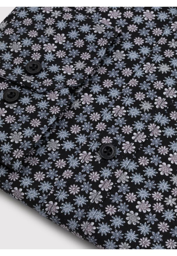Pako Lorente - PAKO LORENTE – Czarna koszula w drobny wzór. Kolor: czarny. Materiał: bawełna. Długość rękawa: długi rękaw. Długość: długie. Wzór: kwiaty