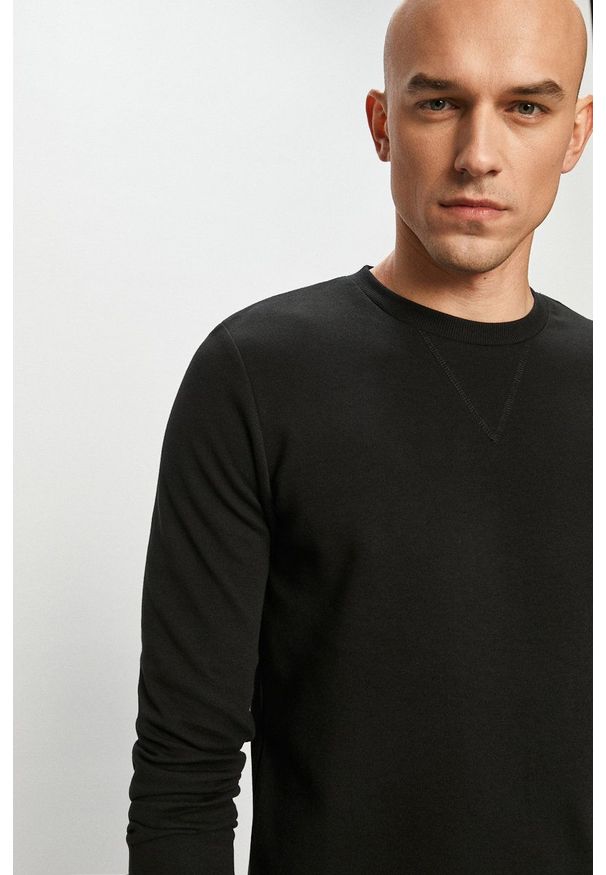 Jack & Jones - Bluza. Okazja: na co dzień. Kolor: czarny. Materiał: dzianina. Styl: casual