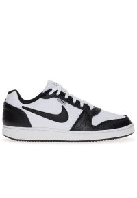 Buty Nike Ebernon Low AQ1774-102 - biało-czarne. Kolor: czarny, biały, wielokolorowy. Materiał: guma, syntetyk, skóra. Szerokość cholewki: normalna. Sezon: lato