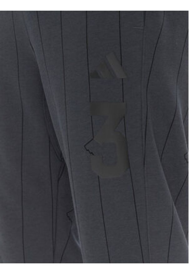 Adidas - adidas Spodnie dresowe Seasonal Essentials US Sport JD8101 Szary Regular Fit. Kolor: szary. Materiał: bawełna