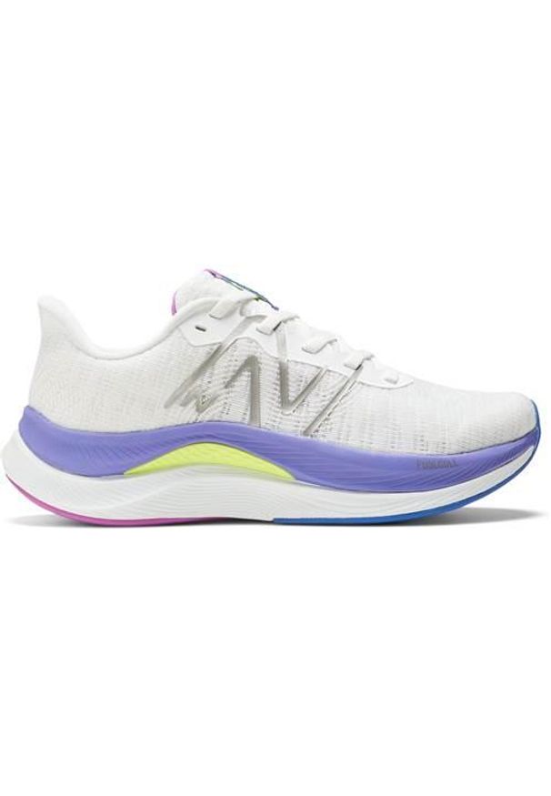 Buty do biegania damskie New Balance WFCPRCW4B. Zapięcie: sznurówki. Kolor: niebieski, wielokolorowy. Materiał: materiał, tkanina, syntetyk. Szerokość cholewki: normalna