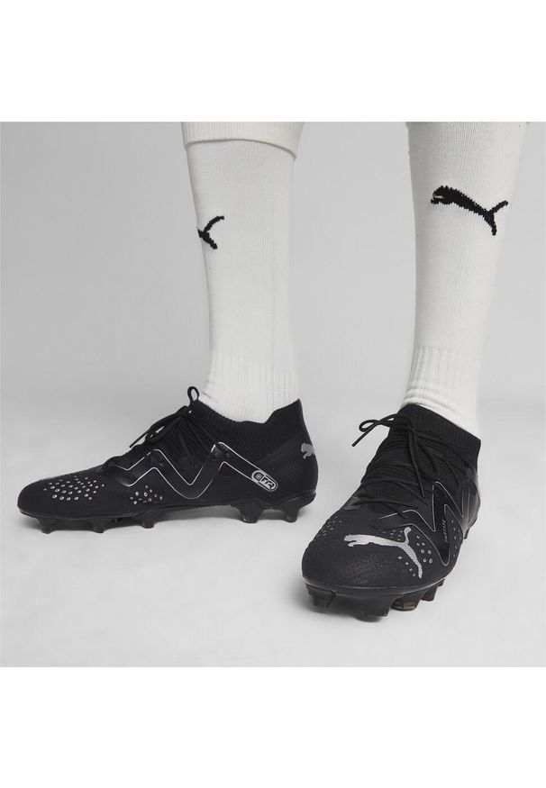 Buty piłkarskie męskie Puma Future Pro. Zapięcie: sznurówki. Kolor: wielokolorowy, beżowy, szary. Materiał: materiał. Szerokość cholewki: normalna. Sport: piłka nożna