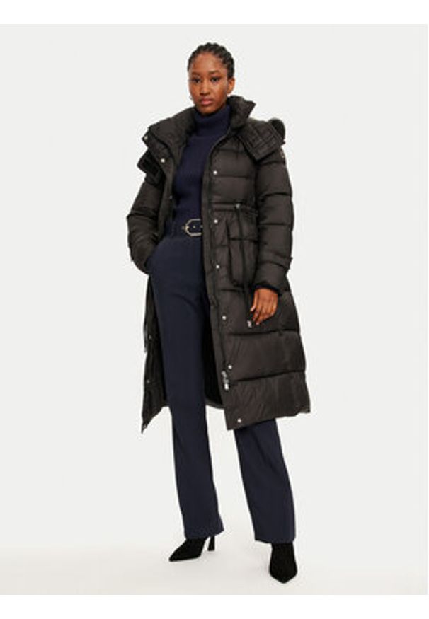 Rinascimento Kurtka zimowa CFC0118339003 Czarny Loose Fit. Kolor: czarny. Materiał: syntetyk. Sezon: zima