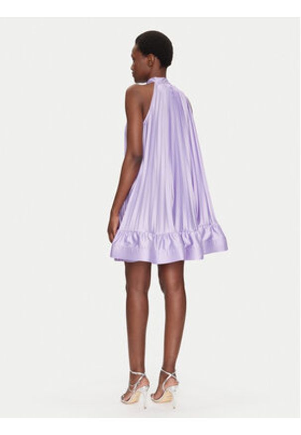 Dixie Sukienka koktajlowa A319W014A Fioletowy Regular Fit. Kolor: fioletowy. Materiał: syntetyk. Styl: wizytowy