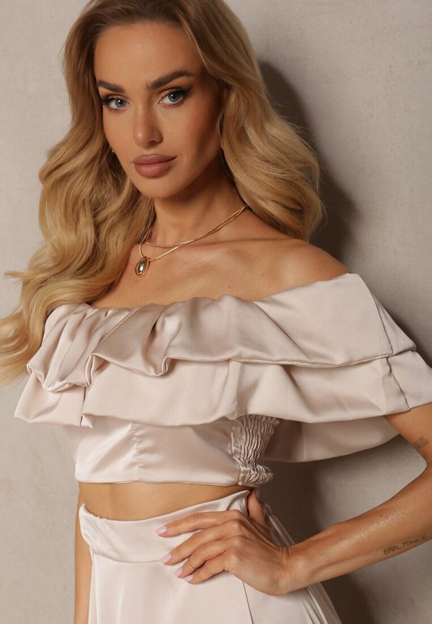 Renee - Beżowy Komplet Długa Spódnica Rozkloszowana z Rozcięciem na Boku oraz Bluzka Hiszpanka Virera. Kolor: beżowy. Materiał: materiał