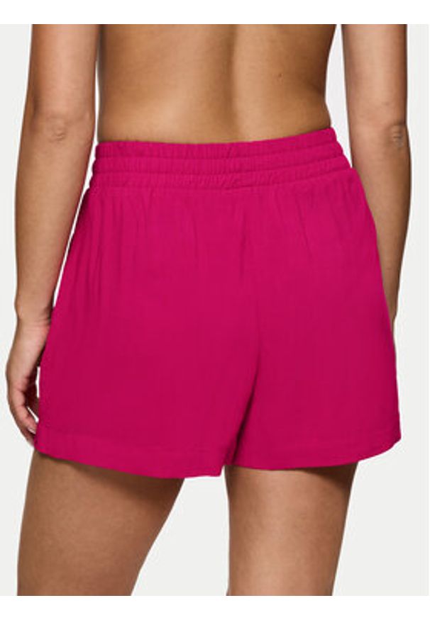 Triumph Szorty materiałowe Beach MyWear 10222167 Różowy Regular Fit. Kolor: różowy. Materiał: wiskoza