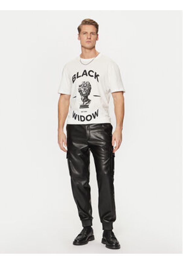 Hugo - HUGO T-Shirt Dostalgi 50530684 Beżowy Relaxed Fit. Kolor: beżowy. Materiał: bawełna