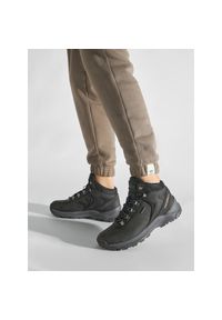 Trekkingi Merrell. Kolor: czarny. Sport: turystyka piesza #1