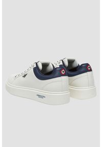 Aeronautica Militare - AERONAUTICA MILITARE Białe sneakersy męskie skórzane, Rozmiar 44. Okazja: na co dzień. Kolor: biały. Materiał: skóra #5