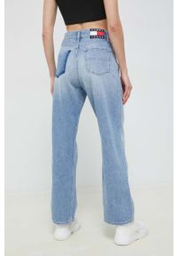Tommy Jeans jeansy Betsy damskie medium waist. Kolor: niebieski #3