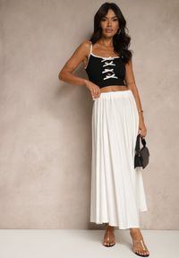 Renee - Biała Spódnica z Wiskozą o Rozkloszowanym Kroju Addlia. Okazja: na co dzień. Kolor: biały. Materiał: wiskoza. Styl: elegancki, casual #4