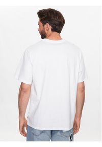 Levi's® T-Shirt 16143-0930 Biały Relaxed Fit. Kolor: biały. Materiał: bawełna