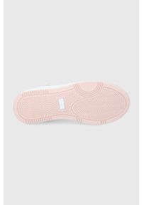 Answear Lab buty kolor różowy. Nosek buta: okrągły. Zapięcie: sznurówki. Kolor: różowy. Materiał: guma #3