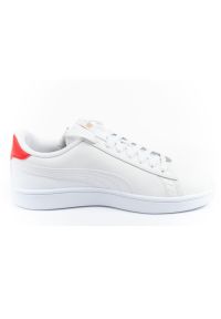 Buty Puma Smash 365215 17 białe. Kolor: biały. Materiał: syntetyk, materiał, guma. Szerokość cholewki: normalna