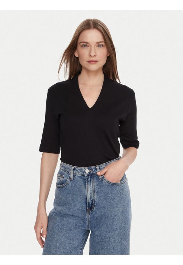 United Colors of Benetton - United Colors Of Benetton Bluzka 3GA2D400U Czarny Slim Fit. Kolor: czarny. Materiał: bawełna