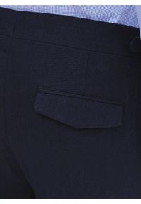 Pako Lorente - PAKO LORENTE - Granatowe spodnie męskie z lnem. Okazja: na co dzień. Kolor: beżowy, niebieski. Materiał: len. Sezon: lato. Styl: casual #7