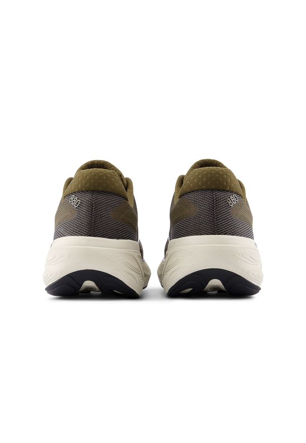 Buty męskie New Balance Fresh Foam X 880 v15 M88015B – zielone. Okazja: na co dzień. Kolor: zielony. Materiał: syntetyk, materiał. Szerokość cholewki: normalna. Sport: bieganie, fitness