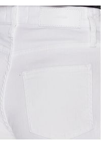 Calvin Klein Szorty jeansowe K20K205170 Biały Regular Fit. Kolor: biały. Materiał: jeans, bawełna #4