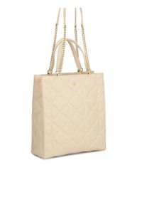 Kazar - Duża pikowana torebka w neutralnym kolorze. Kolor: beżowy. Wzór: geometria. Materiał: skórzane. Styl: elegancki, casual. Rodzaj torebki: na ramię #3