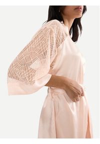 Triumph Szlafrok A Weekend To Remember 10227185 Beżowy. Kolor: beżowy. Materiał: syntetyk #2