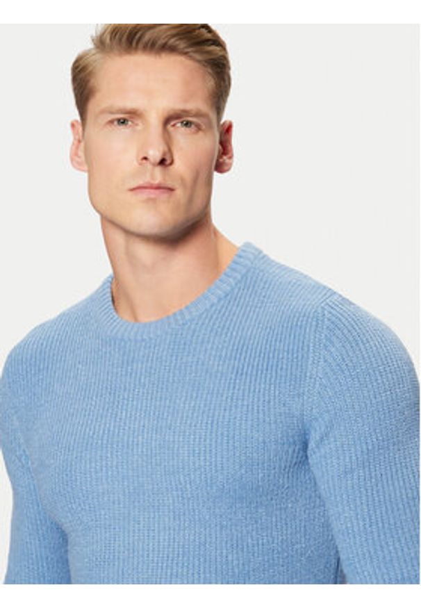 Blend Sweter 20717277 Błękitny Regular Fit. Kolor: niebieski. Materiał: syntetyk