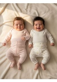 Sinsay - Bawełniane legginsy 2 pack - kremowy. Kolor: kremowy. Materiał: bawełna #1