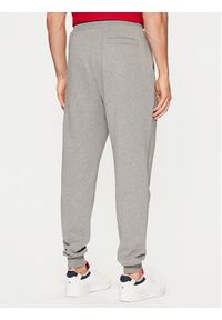 TOMMY HILFIGER - Tommy Hilfiger Spodnie dresowe Terry MW0MW37236 Szary Regular Fit. Kolor: szary. Materiał: bawełna #5