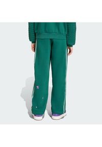 Adidas - adidas Spodnie dresowe Minecraft KE2759 Zielony Loose Fit. Kolor: zielony. Materiał: bawełna #4