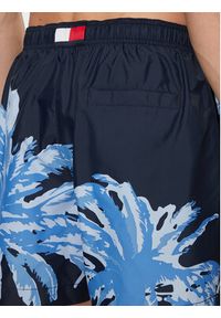 TOMMY HILFIGER - Tommy Hilfiger Szorty kąpielowe UM0UM03298 Niebieski Regular Fit. Kolor: niebieski. Materiał: syntetyk #4