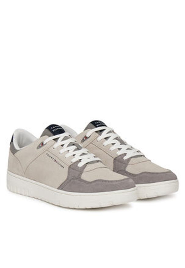 TOMMY HILFIGER - Tommy Hilfiger Sneakersy Basket Core Lite Suede FM0FM05519 Beżowy. Kolor: beżowy. Materiał: zamsz, skóra