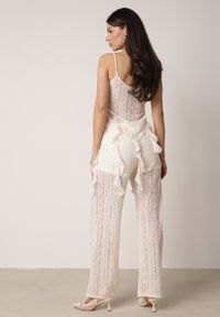 Born2be - Beżowy Rustykalny Komplet z Koronką i Falbankami Top i Szerokie Spodnie Pretissa. Kolor: beżowy. Materiał: koronka. Wzór: koronka #5