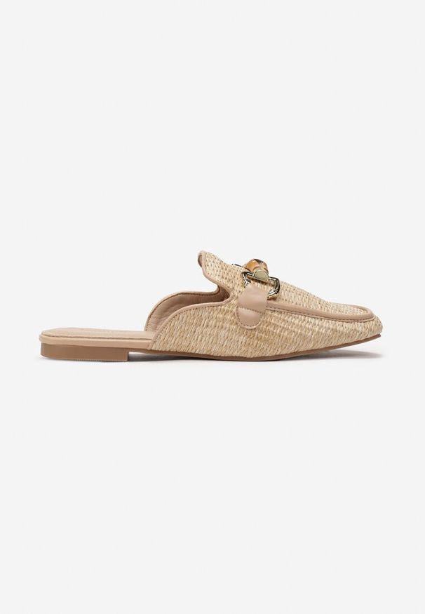 Born2be - Beżowe Klapki Mule z Plecioną Cholewką i Klamerką Airnefa. Kolor: beżowy. Obcas: na obcasie. Styl: boho. Wysokość obcasa: niski