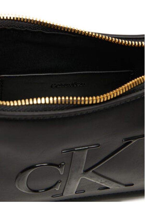 Calvin Klein Torebka Bold Ck Small Shoulder Bag LV04F3230G Czarny. Kolor: czarny. Materiał: skórzane