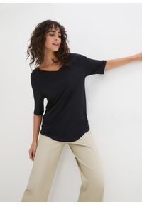 bonprix - Długi shirt z miękkiej wiskozy (2 szt.). Typ kołnierza: dekolt w serek. Kolor: czarny. Materiał: wiskoza. Długość: długie