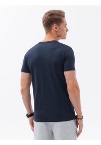 Ombre Clothing - T-shirt męski bawełniany z nadrukiem - granatowy V3 S1751 - XXL. Kolor: niebieski. Materiał: bawełna. Długość rękawa: krótki rękaw. Długość: krótkie. Wzór: nadruk. Styl: klasyczny #2