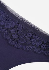 Born2be - Granatowe Majtki Stringi z Bawełną Ozdobione Koronką Thelanthe. Kolor: niebieski. Materiał: bawełna, koronka. Wzór: aplikacja, koronka #2