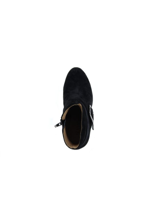 Botki Sca'viola 3W542 Suede Black, Czarny, Skóra naturalna. Zapięcie: klamry. Kolor: czarny. Materiał: nubuk. Szerokość cholewki: normalna. Sezon: jesień, zima. Obcas: na obcasie. Styl: klasyczny. Wysokość obcasa: średni