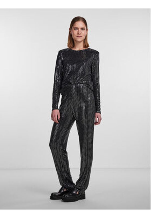 Pieces Spodnie materiałowe 17143896 Czarny Straight Fit. Kolor: czarny. Materiał: syntetyk