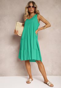 Renee - Zielona Sukienka z Bawełny o Rozkloszowanym Kroju z Falbanami Nelyana. Okazja: na co dzień. Kolor: zielony. Materiał: bawełna. Typ sukienki: rozkloszowane. Styl: casual, elegancki #3