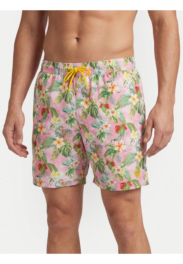 Guess Szorty kąpielowe F6GT21 WG282 Różowy Regular Fit. Kolor: różowy. Materiał: syntetyk