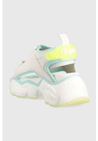 Buffalo sandały Binary Track damskie kolor biały na platformie 1602160. Zapięcie: rzepy. Kolor: biały. Materiał: materiał, guma. Wzór: paski. Obcas: na platformie #5