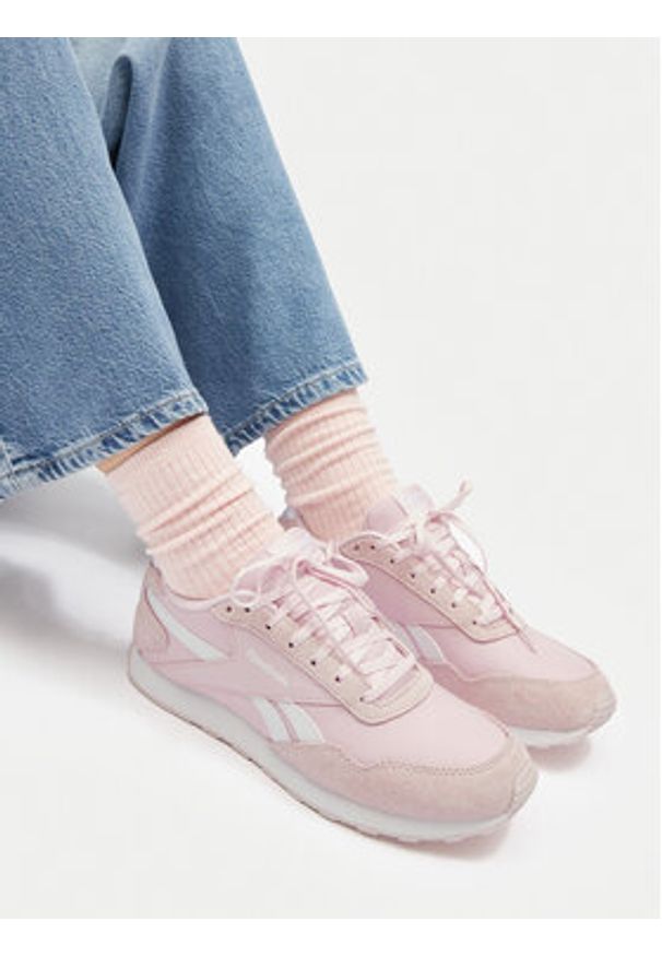 Reebok Sneakersy GLIDE LOW 100235035 Różowy. Kolor: różowy. Materiał: materiał