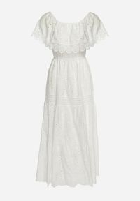 Born2be - Biała Ażurowa Sukienka Hiszpanka Maxi z Bawełny Ozdobiona Koronką Bimiosa. Typ kołnierza: dekolt hiszpanka. Kolor: biały. Materiał: koronka, bawełna. Wzór: koronka, aplikacja, ażurowy. Długość: maxi #2