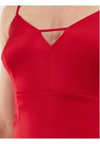 Guess Sukienka codzienna W3BK0T WEFC2 Czerwony Regular Fit. Okazja: na co dzień. Kolor: czerwony. Materiał: syntetyk. Typ sukienki: proste. Styl: casual #3