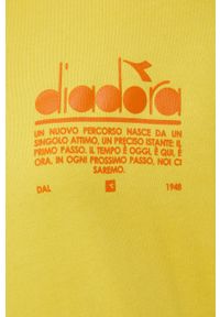 Diadora bluza bawełniana kolor żółty z kapturem z nadrukiem. Typ kołnierza: kaptur. Kolor: żółty. Materiał: bawełna. Wzór: nadruk #3
