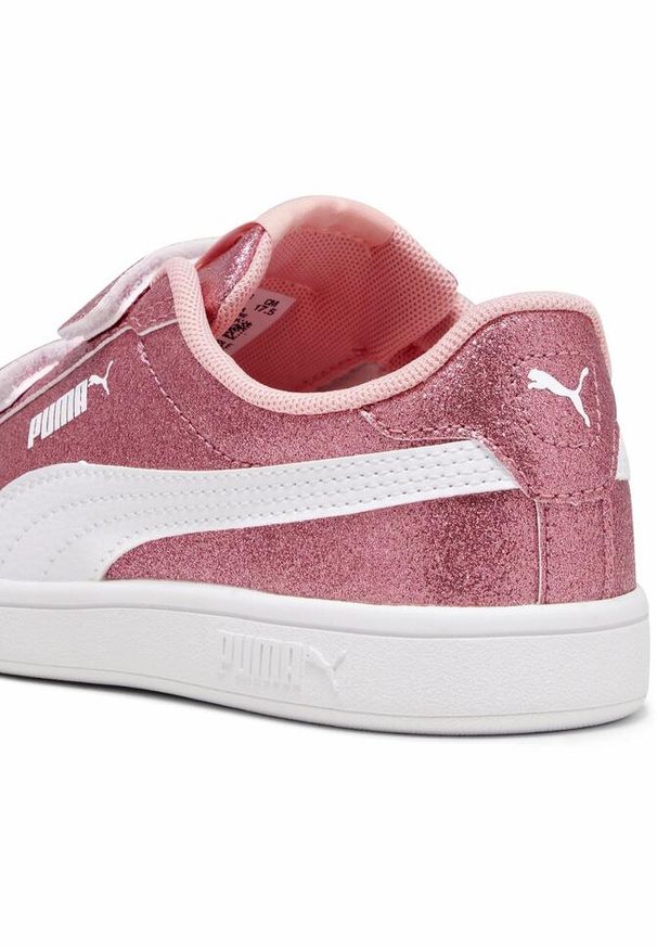 Puma - Dziecięce sneakersy Smash 3.0 Glitz Glam PUMA Peach Smoothie White Pink. Kolor: biały, różowy, wielokolorowy. Materiał: skóra, syntetyk, materiał. Szerokość cholewki: normalna