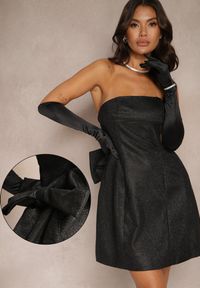 Renee - Czarna Koktajlowa Sukienka Bez Ramiączek Taliowana z Brokatem i Kokardą Salindria. Typ kołnierza: kokarda. Kolor: czarny. Długość rękawa: bez ramiączek. Wzór: aplikacja. Styl: wizytowy #1